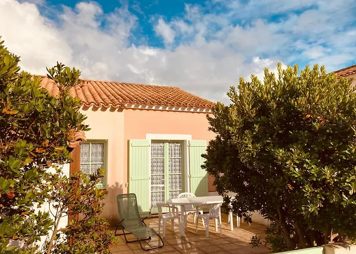 Maison Du Lac, Golf Et Ocean A 100M