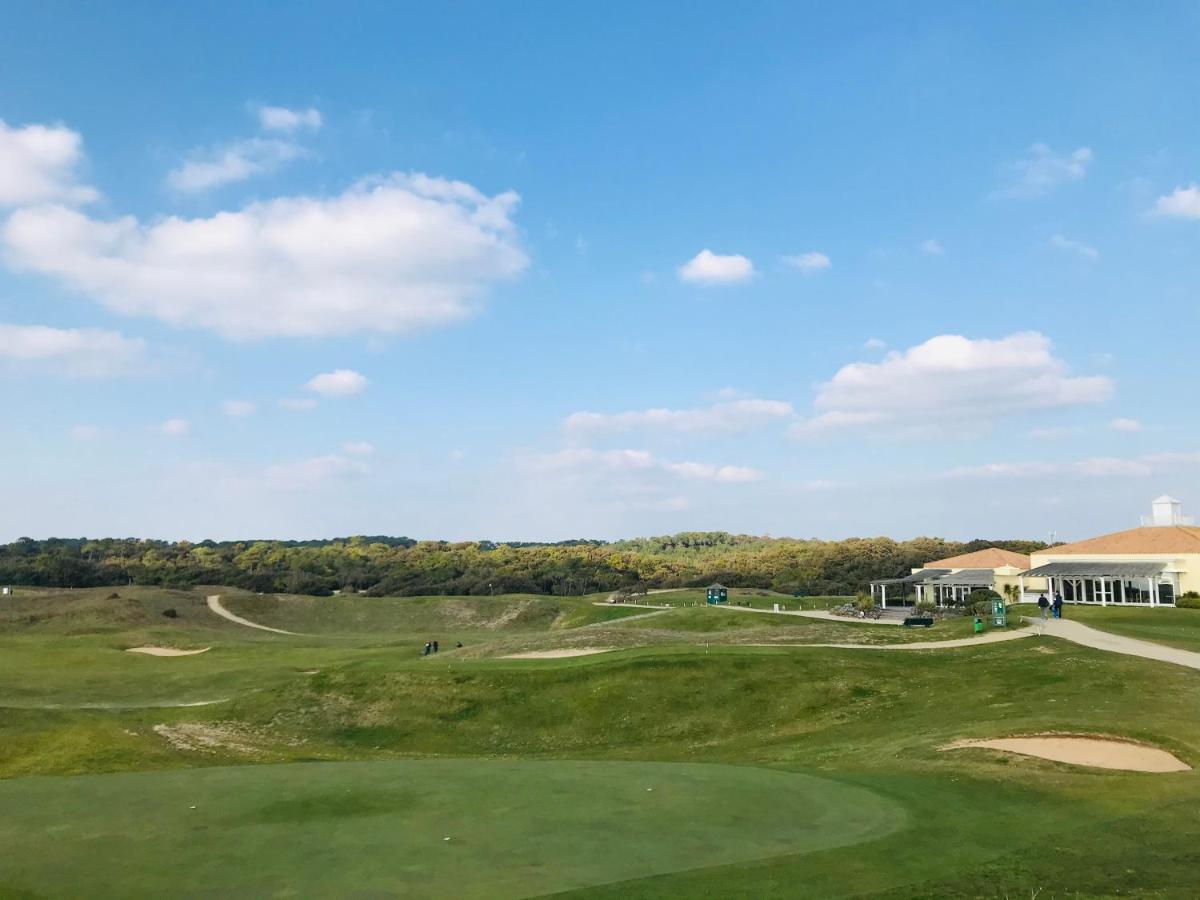 Maison Du Lac, Golf Et Ocean A 100m Holiday home *